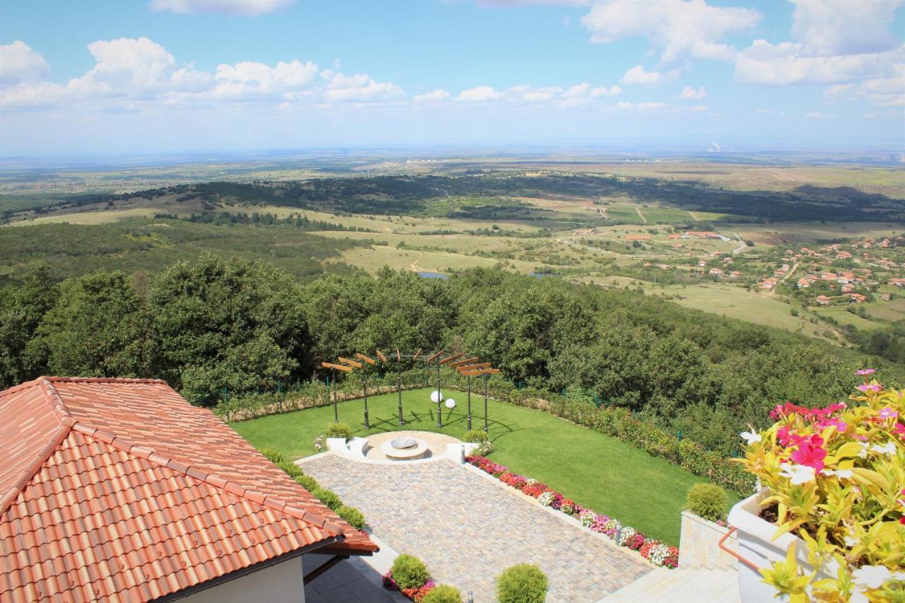 Zaara Estate Winery Hotel & Spa Glavan Dış mekan fotoğraf